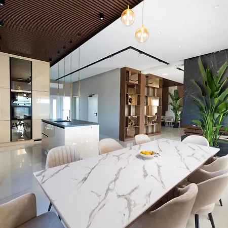 Maslina * Rogoznica (Sibenik-Knin)