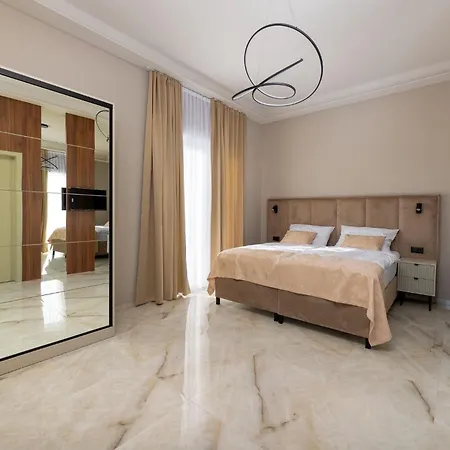 Maslina Vila Rogoznica (Sibenik-Knin)