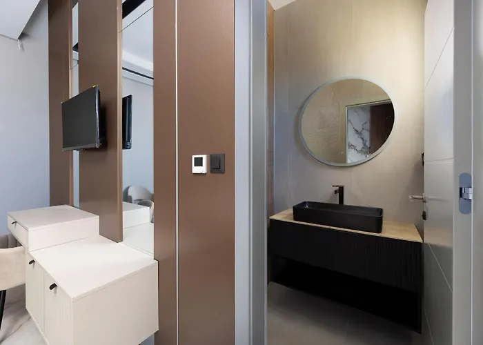 Maslina * Rogoznica (Sibenik-Knin)